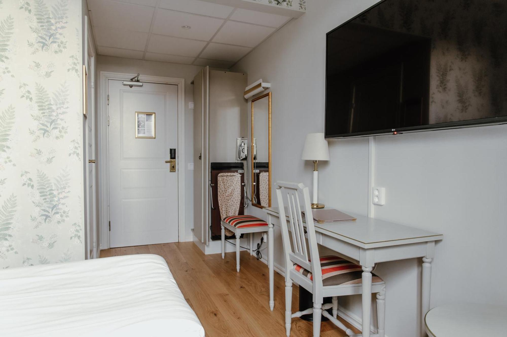 Haga Slott Hotel Enköping Eksteriør billede